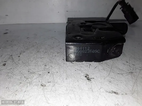 2013 Audi A6 Blokada 4G0823509C image 4