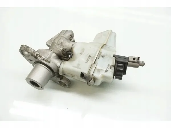 Audi A3 Remhoofdcilinder 1.9 TDI 1K2611301C image 2