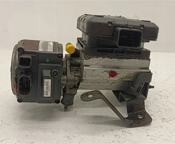 Pompe suspension hydro OEM 9654068680 pour Citroen C5 III image 2
