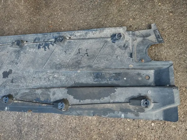 Proteção de Chassi 1K0825201S Octavia II Golf VI A3 8P Leon image 7