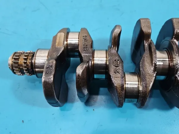 Vilebrequin OEM IMPRK1561925 H4JA700 pour Renault image 3