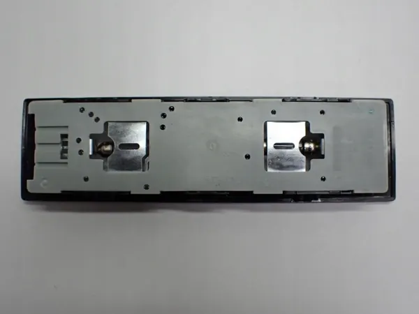 Luz de cabina SEAT Arona OEM 6R0947291B - Usado image 3
