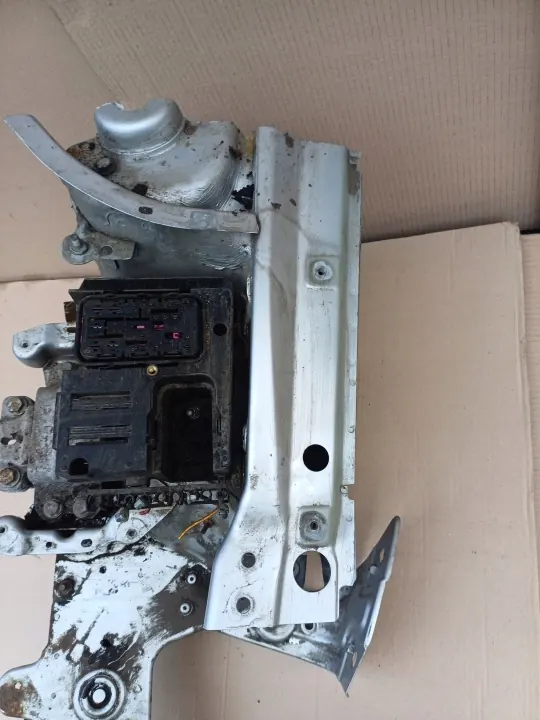 Larguero izquierdo VW Passat B7 LA7W OEM image 6