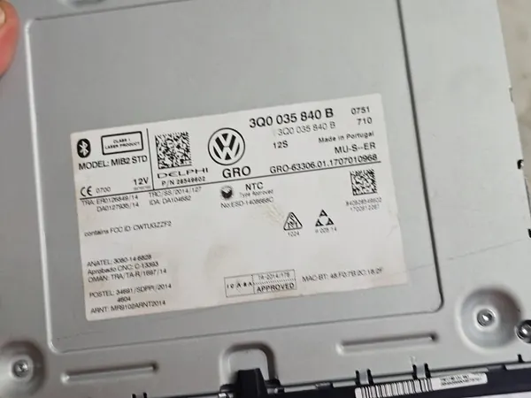 Lector de Radio MIB2 OEM 3Q0035840B para VW Passat B8 image 4