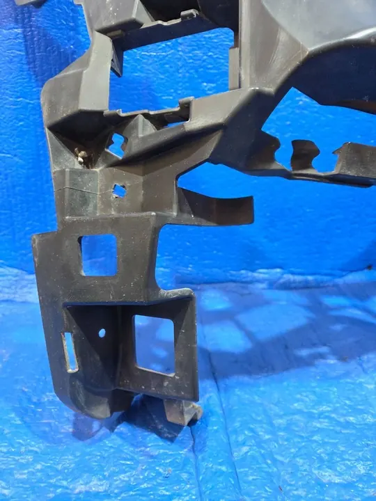 Framstötstång Höger Mercedes W213 A2138852400 image 3