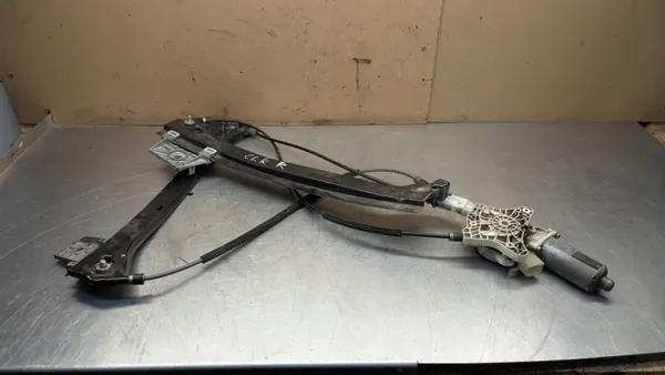 Mercedes-Benz ikkunanostin OEM A2308201042 image 6