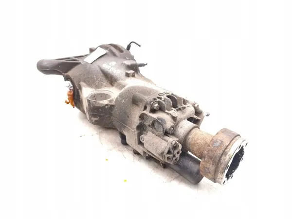 Land Rover Freelander 2 Rear Differential 2.2 TD4 4x4 OEM 6G9N-4N053-BN image 3