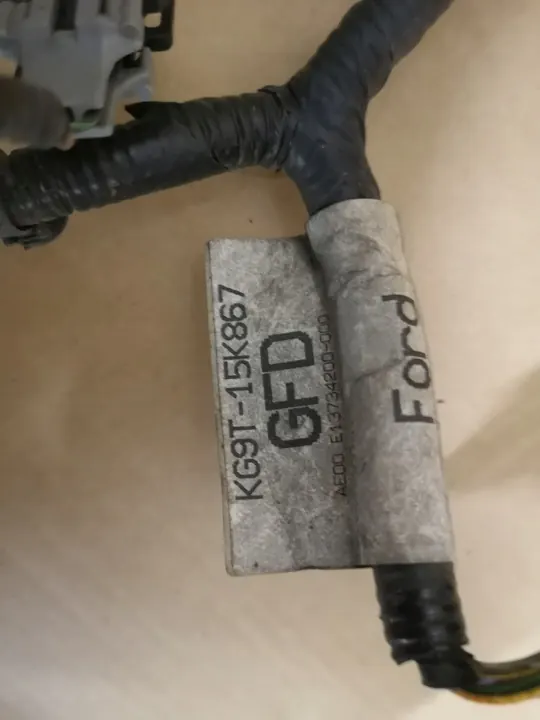 Installation de pare-chocs avant Ford Mondeo MK5 Capteurs PDC KG9T-15K867-GFD image 6