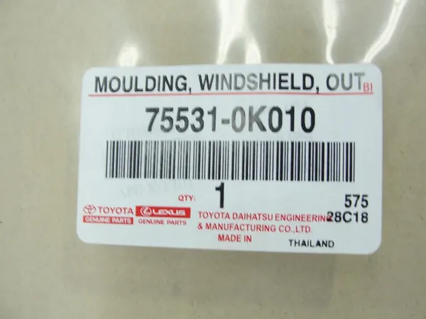 Etuikkunan tiiviste Toyota Hilux 2005- 75531-0K010 image 2