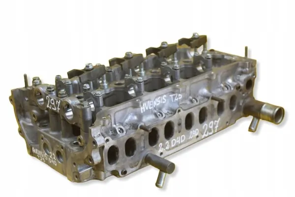 Culasse Moteur OEM 297 pour Toyota 2.2 D4D image 2