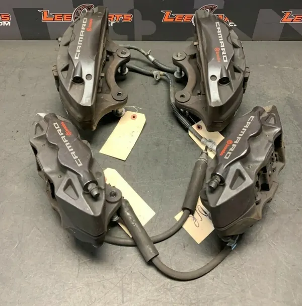 Kit de freins BREMBO pour Camaro SS 2016 - Occasion image 2