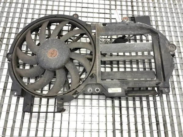 Käytetty ilmastointipuhallin OEM 4F0959501 Audi A6 C6:lle image 2