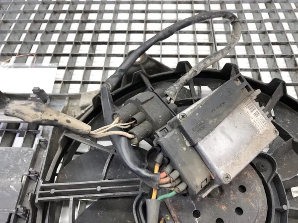 Käytetty ilmastointipuhallin OEM 4F0959501 Audi A6 C6:lle image 3
