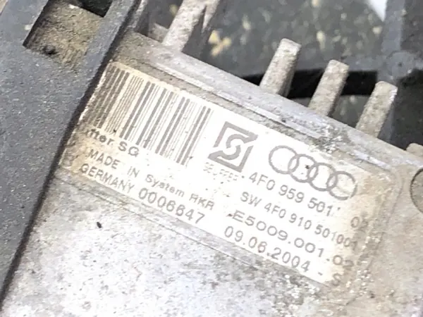 Käytetty ilmastointipuhallin OEM 4F0959501 Audi A6 C6:lle image 4