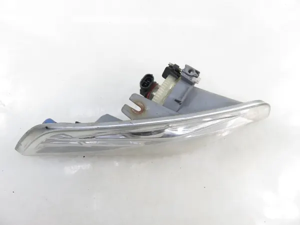 Feu antibrouillard Ford AM21-15K202-BD - Pièce OEM image 5