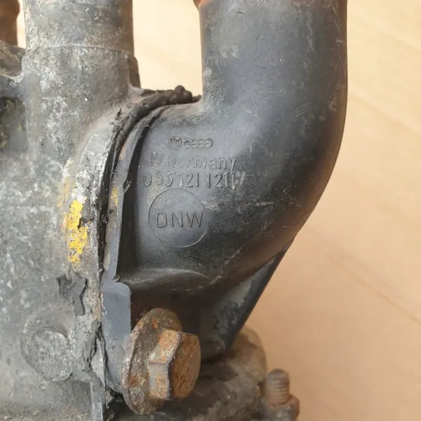 Vattenpump VW Golf III 1.6 image 4