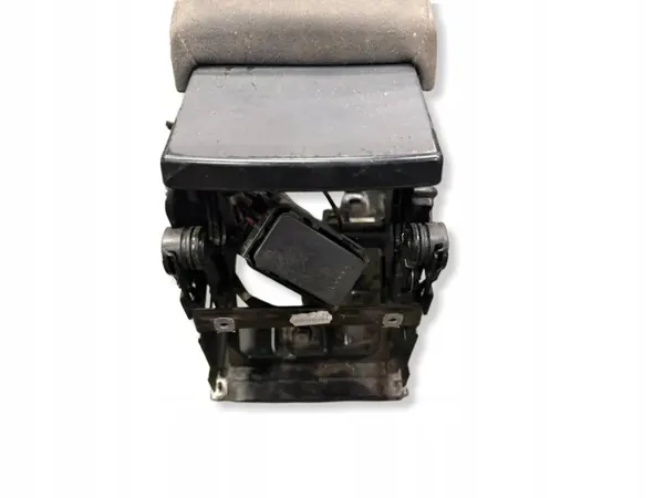 VW Passat B5 Armsteun OEM 3B1864207C - Gebruikt image 4