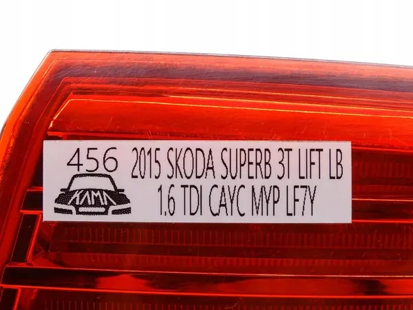 Lámpara LED Trasera Derecha Skoda Superb II 3T 3T5945096A image 10