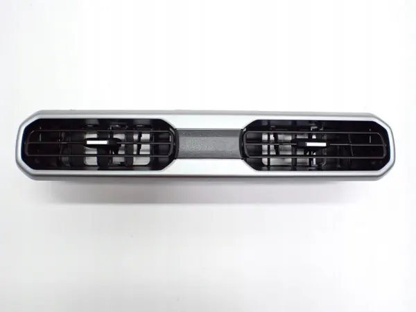 Grille d'aération OEM 687601823R pour Dacia Duster II image 2