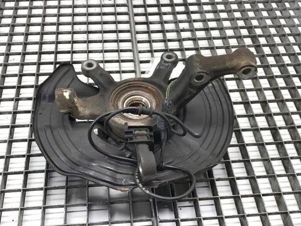 Oikea etunivel OEM LORK-28-55332 Mercedes W176 image 3
