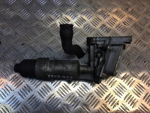 Mercedes-Benz moottoriöljynjäähdytin OEM MDY1122 image 2