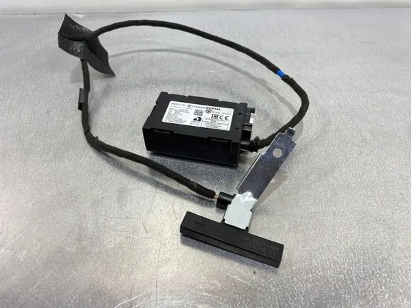 Controladores Mitsubishi Outlander 2020 OEM FBZ20420 image 2