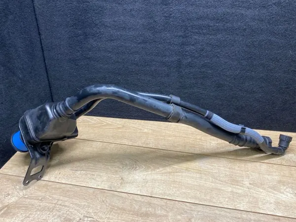 AdBlue-Einfüllrohr OEM K8D25J232AD für Range Rover Evoque image 3