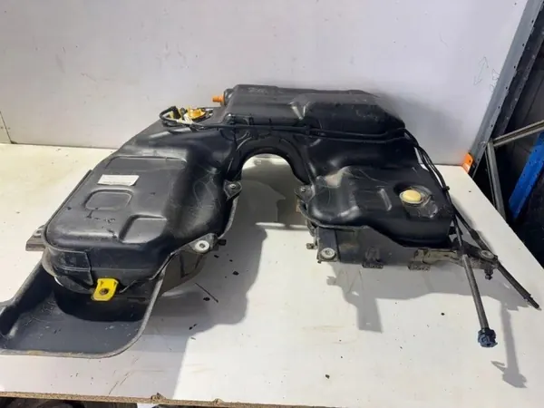 Bränsletank OEM HY32-9K007-DK för Land Rover Discovery V image 2
