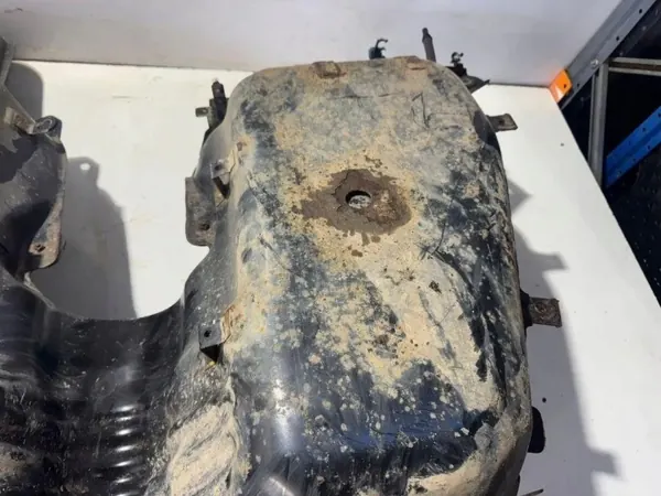 Bränsletank OEM HY32-9K007-DK för Land Rover Discovery V image 5