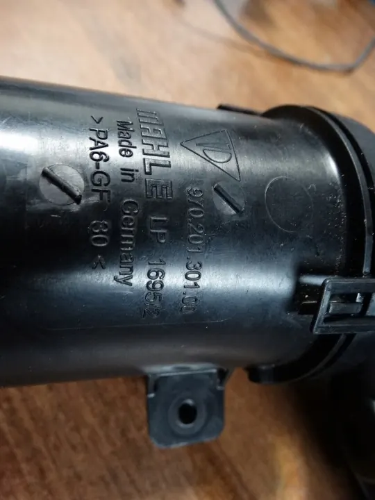 Actiefkoolfilterpomp OEM 97062062000 Porsche Panamera image 3
