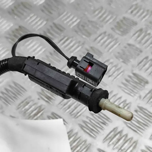 AdBlue-suutin OEM 0444025082 Audi Q7 3.0L image 6