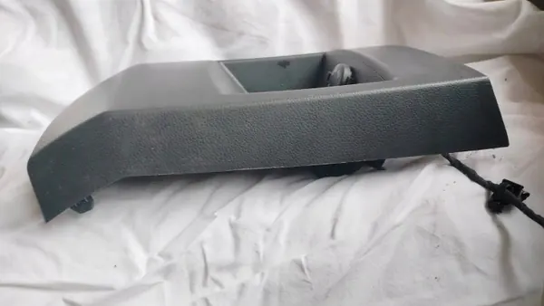 12V tupakansytytin takana OEM 7793137000 image 3
