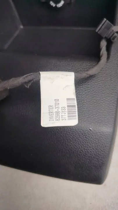 12V tupakansytytin takana OEM 7793137000 image 8
