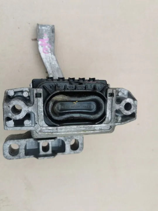 Soporte de Motor Derecho Audi VW Skoda 5WA199262D OE image 5