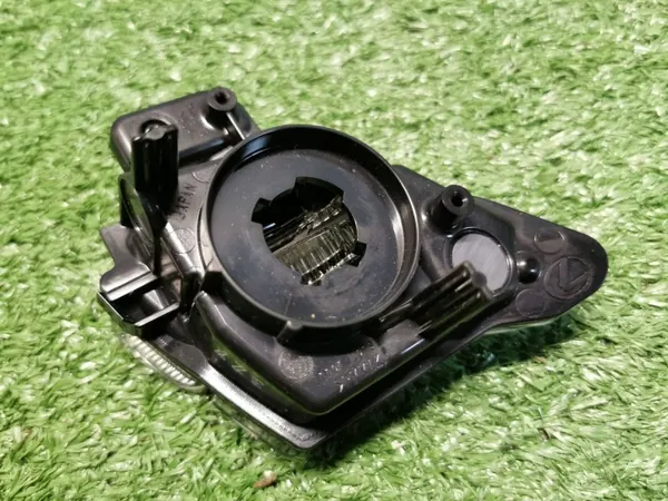 Lexus UX 2018- Feu Recul Droit Arrière OEM 8168176010 image 3