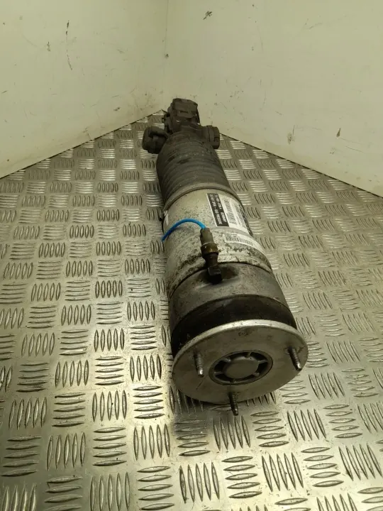 Begagnad BMW luftfjädring OEM 6791676 vänster bak image 2