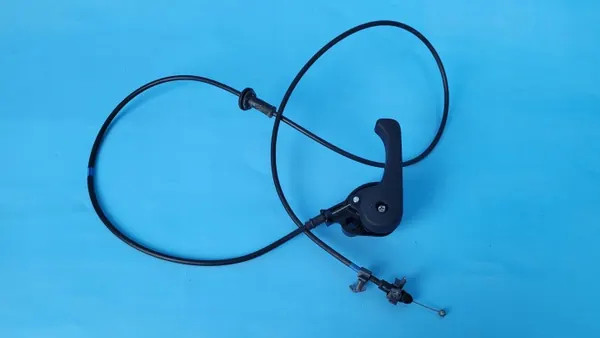 HYUNDAI i30 III 22r konepellin avauskaapeli OEM image 6