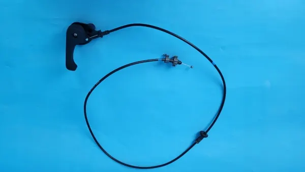 HYUNDAI i30 III 22r konepellin avauskaapeli OEM image 7