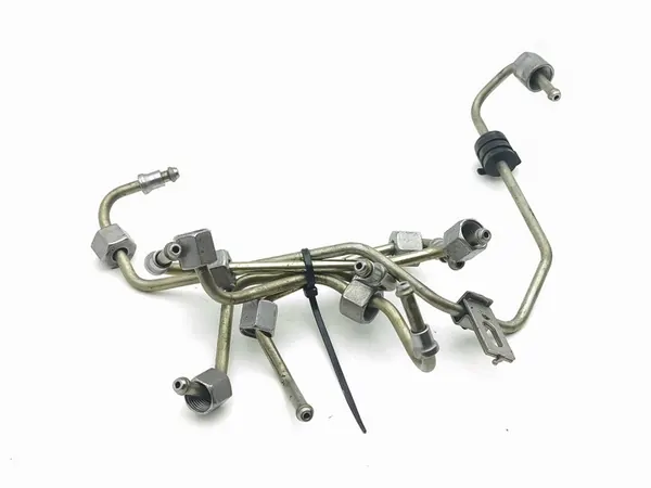 Land Rover Range Rover Velar 2021 Tuyau d'injecteur AMD206812 image 1