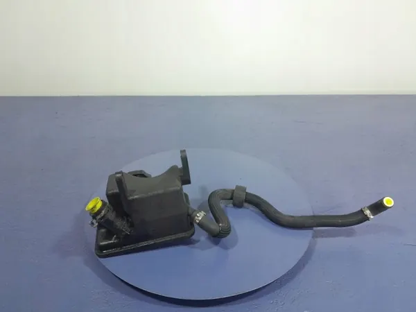 Mercedes-Benz A0004602083 Servolenkungsbehälter image 4