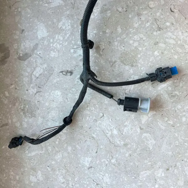 Volvo XC40 II Front PDC Sensor Kabelbaum OEM 32359186 image 5