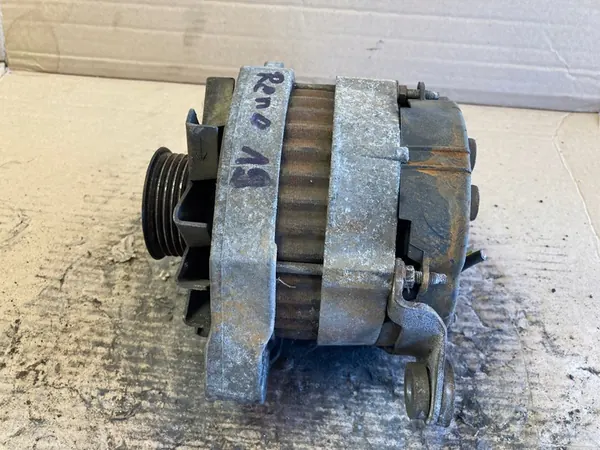RENAULT LAGUNA 1.9 Vaihtovirtageneraattori 70A image 4