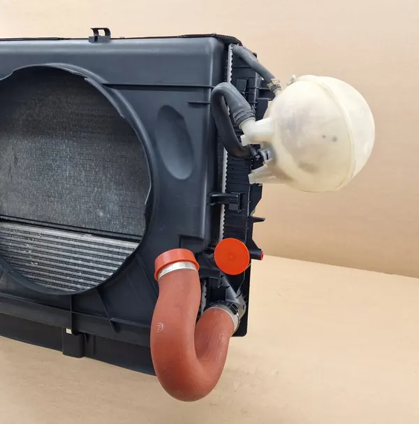 Radiador completo Mercedes Sprinter B906 W906 2014-2018 image 2
