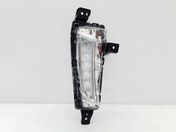 Suzuki Vitara III DRL-ljus OEM W1378 - Höger Sida image 2