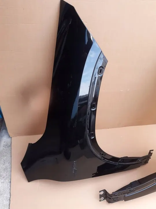 MERCEDES GLA H247 Framskärm Vänster + Höger A2478811100 A2478811200 image 2