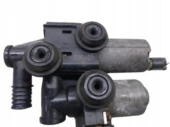 Electroválvula de agua OEM 1147412149 para BMW E46 image 3