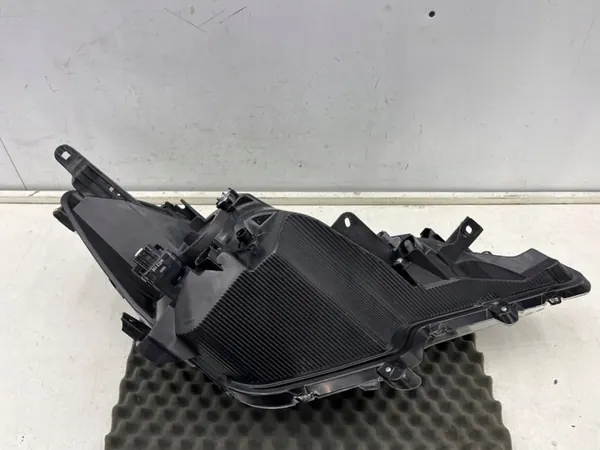 Faros Izquierdo Mitsubishi Space Star II 8301D445 image 10