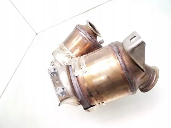 Catalisador Audi Q2 OEM 05E131723E - Usado image 3