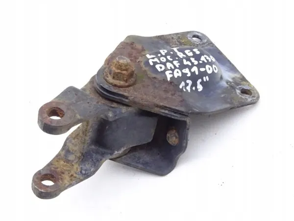DAF FA 45 91-00 Veerbevestiging Voor Links 17.5 image 2