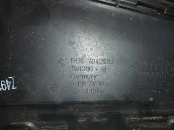 Fram Vänster Skärm BMW 5 F07 GT OEM 51767042983L image 2